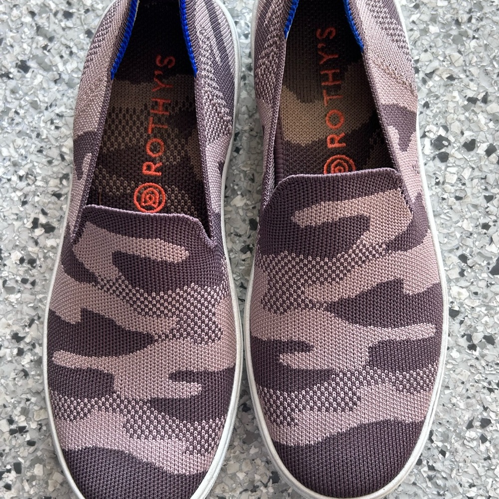 Taupe Camo Rothy’s - Size 7 - Great Condition